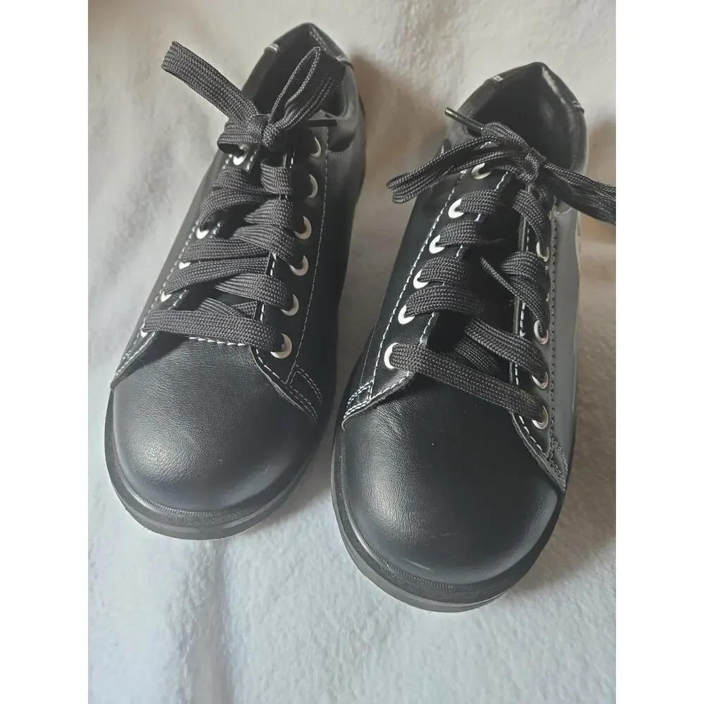 Basic Black Bowling Shoes 7.5